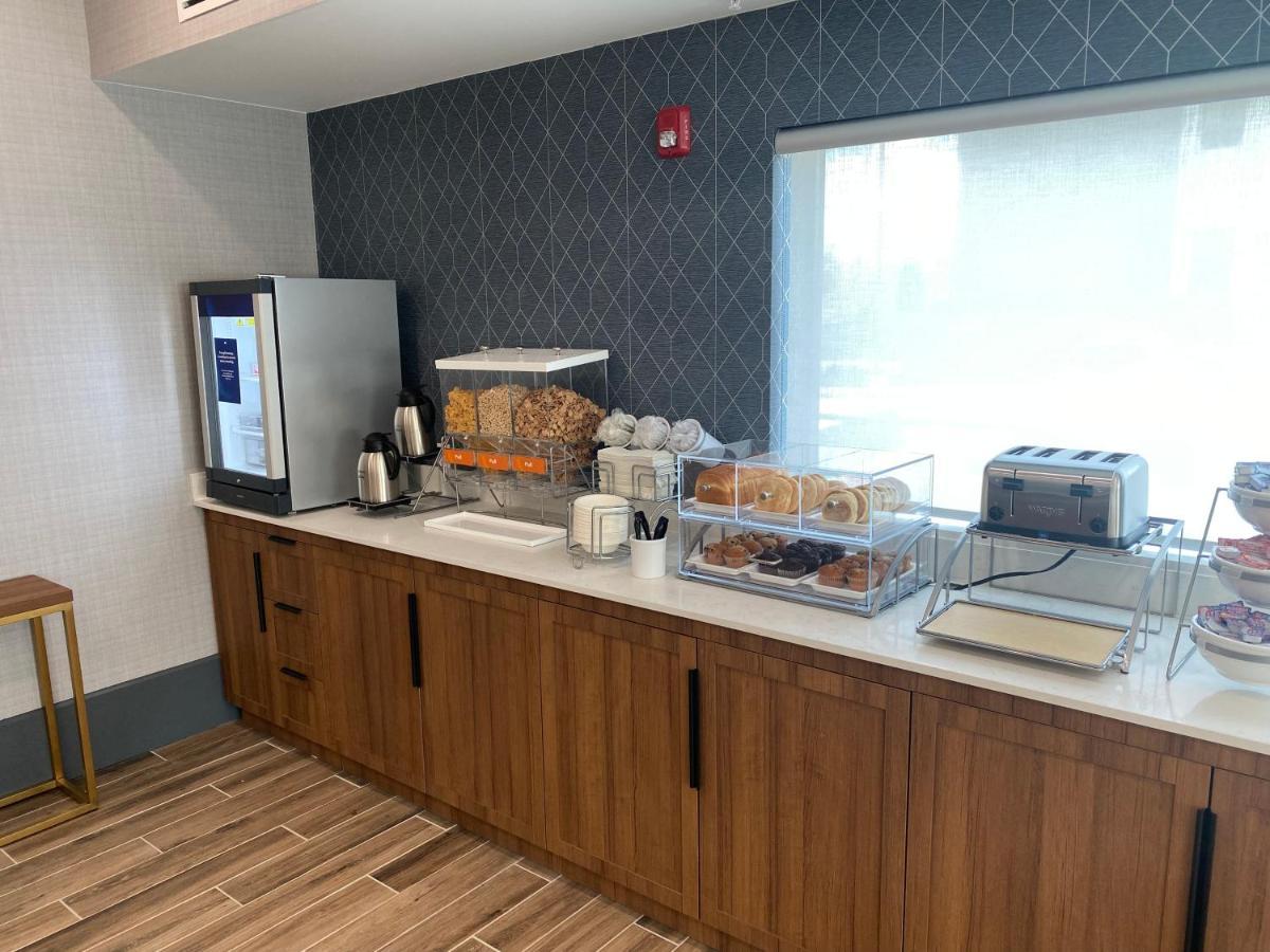 Comfort Inn & Suites Gallatin - Nashville Metro Eksteriør billede